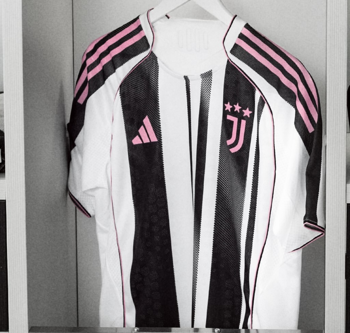 Juventus (Home)