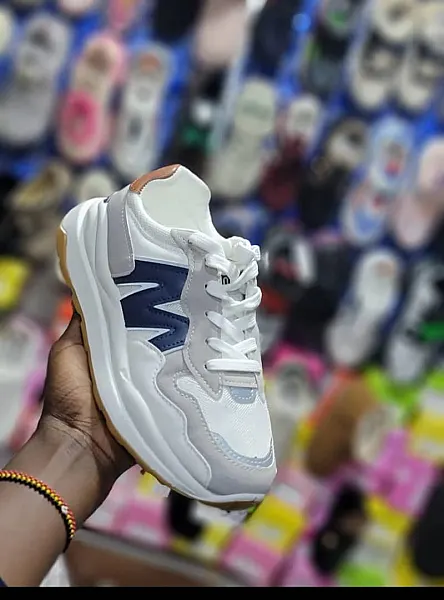 Unisex Fashion Shoes White- S71