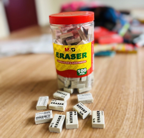 M&G Eraser White