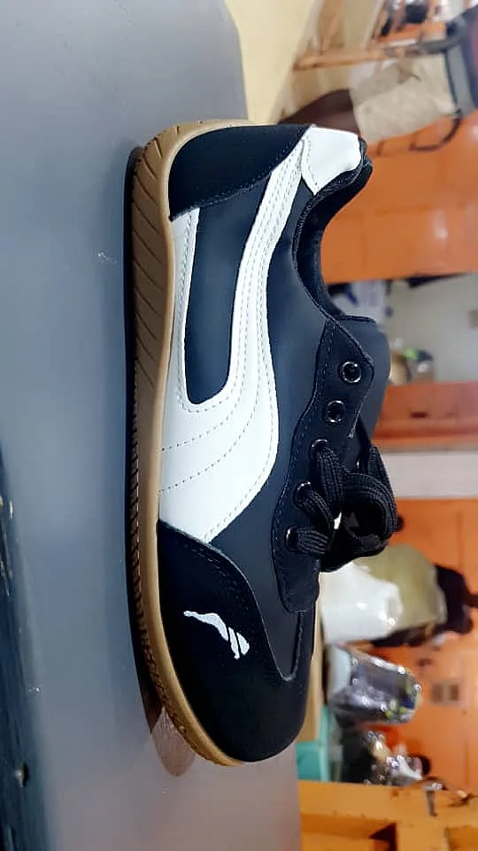 Women's Sports Shoes Black- S08