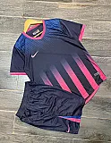 Nike Unisex Sports Wear image 2